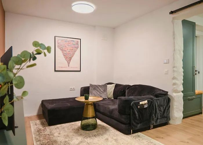 Quiet & Stylish In アパート *